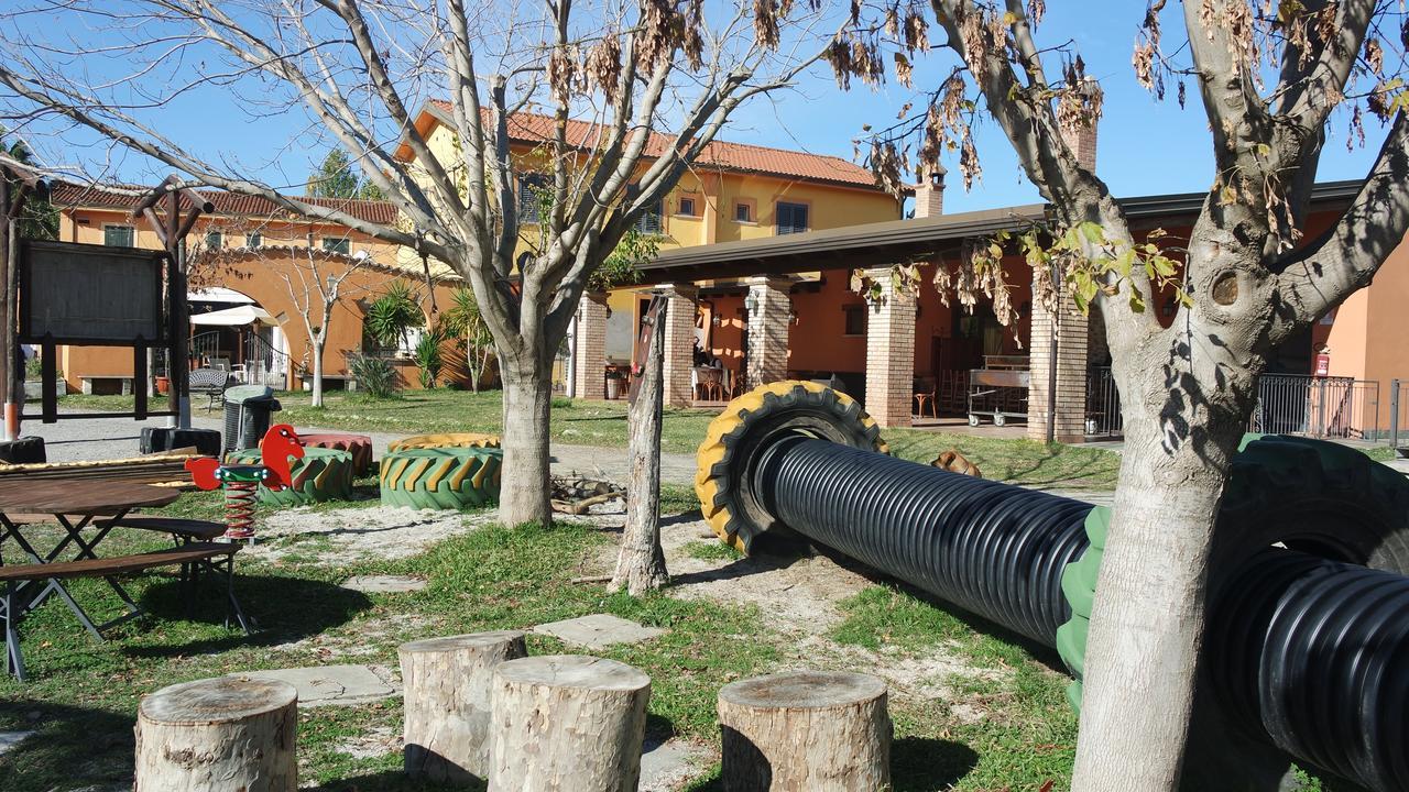 Agriturismo Masseria I Risi Pension SantʼEufemia Lamezia Buitenkant foto